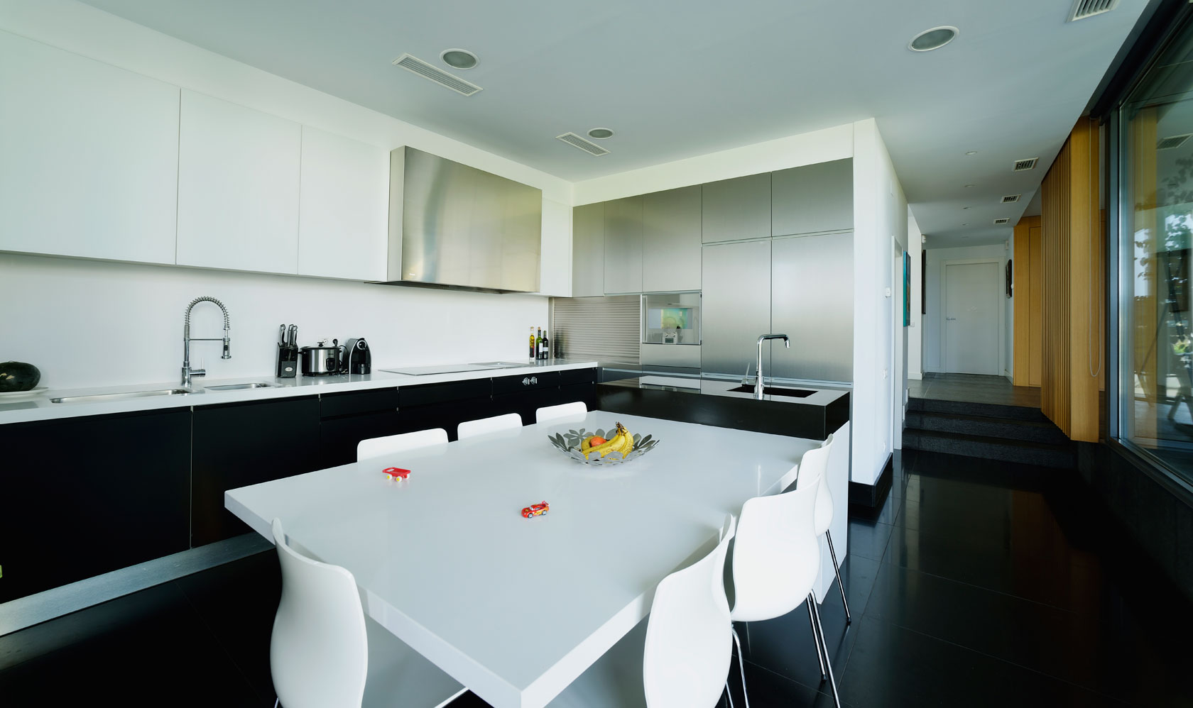 296_Vivienda-unifamiliar-Can-Mates_Sant-Cugat-del-Valles_05-cocina_H